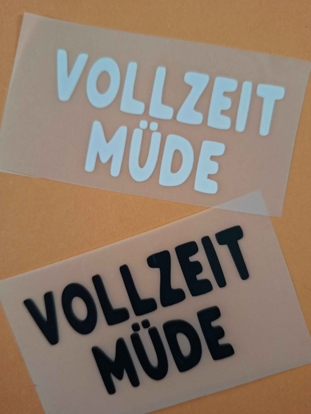 Personalisierte T-Shirts für jeden Anlass – Einzigartige Kleidung mit Bügelbildern und Sprüchen aller Art - Nicky's Kleiderstuebchen