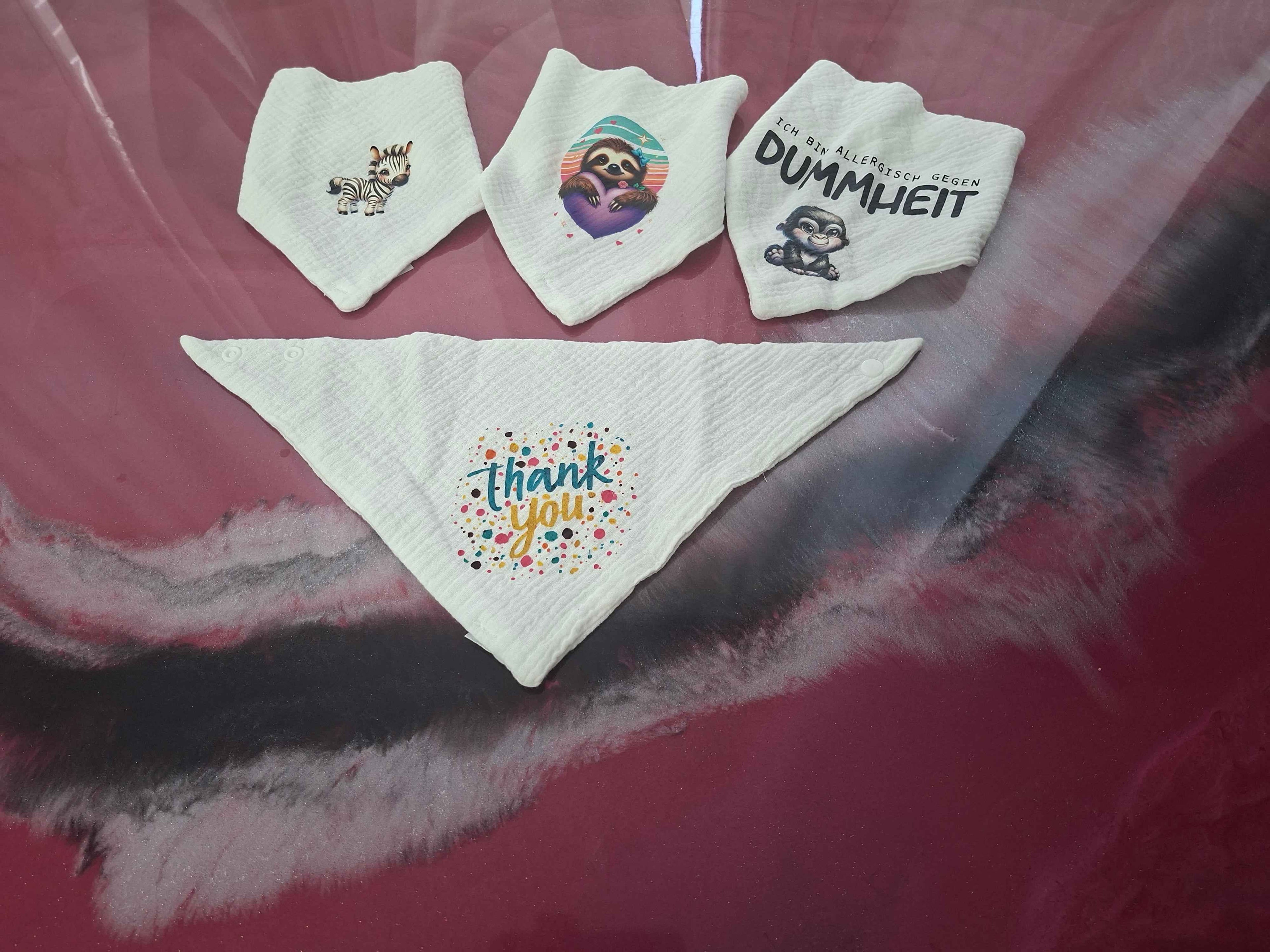 personalisiertes Baby-Spucktuch für Ihr Neugeborenes – Einzigartig und Praktisch - Nicky's Kleiderstuebchen