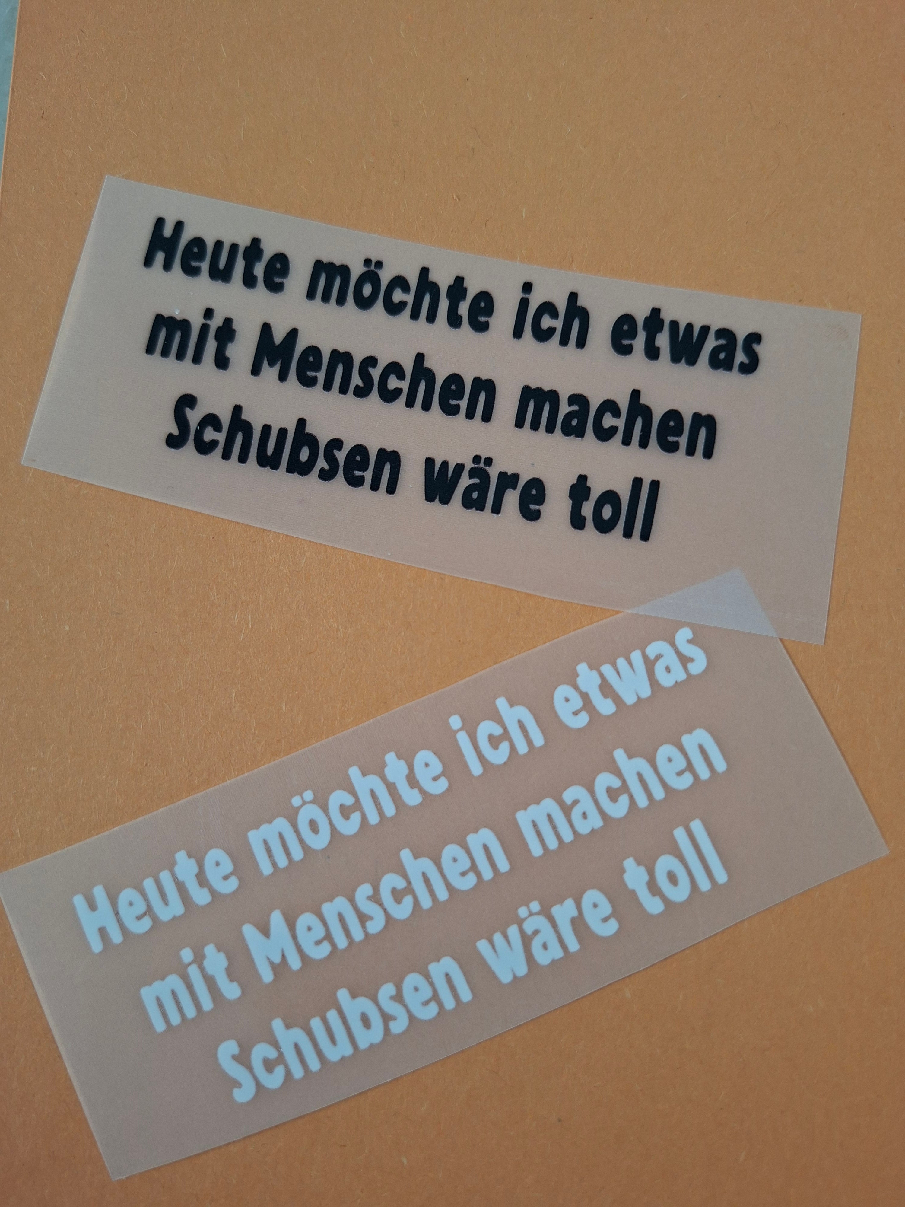 Personalisierte T-Shirts für jeden Anlass – Einzigartige Kleidung mit Bügelbildern und Sprüchen aller Art - Nicky's Kleiderstuebchen